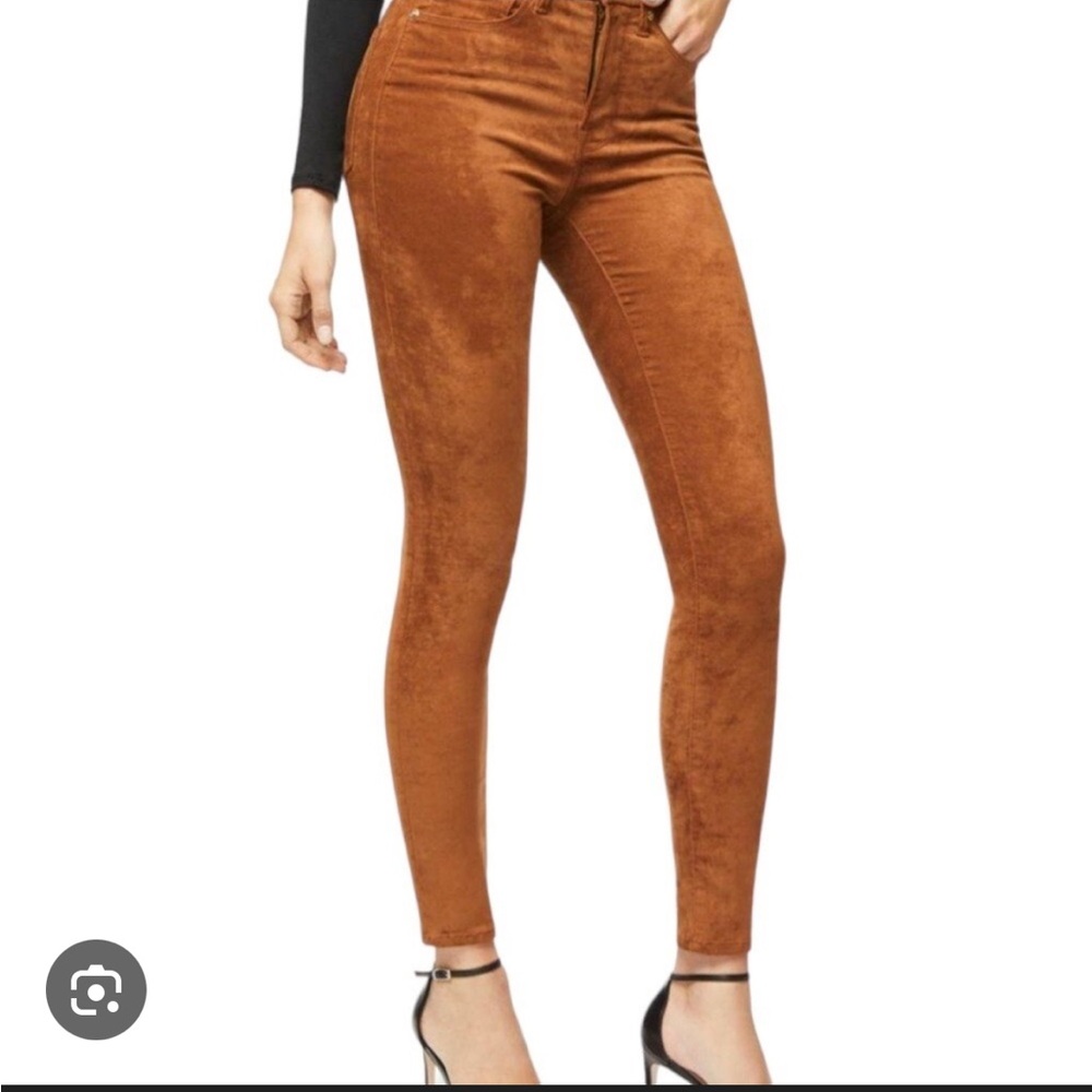 Good American Women's Faux Suede Skinny Pants in Tobacco